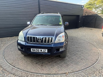 Used Toyota Land Cruiser 2006 for sale - 75537886: Photo