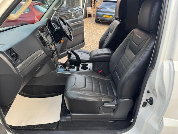Used Mitsubishi Shogun 2015 for sale - 76173288: Photo 14