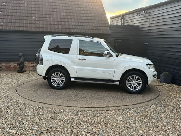 Used Mitsubishi Shogun 2015 for sale - 76173288: Photo 22