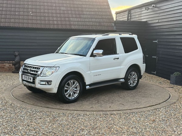 Used Mitsubishi Shogun 2015 for sale - 76173288: Photo 23