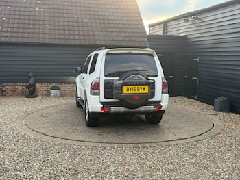 Used Mitsubishi Shogun 2015 for sale - 76173288: Photo