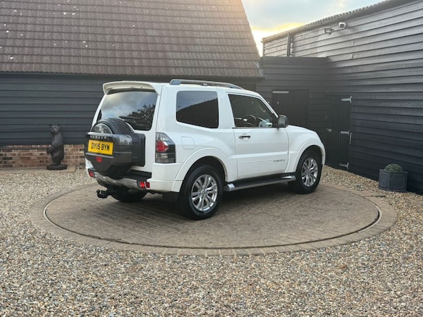 Used Mitsubishi Shogun 2015 for sale - 76173288: Photo 7