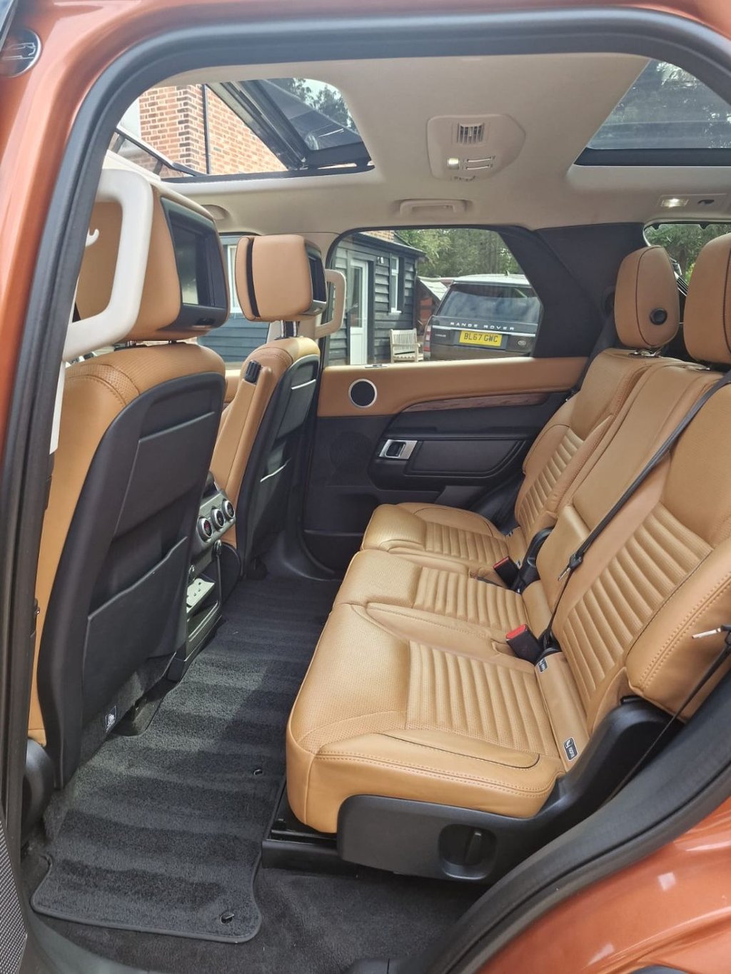 Used Land Rover Discovery 2017 for sale - 76098148: Photo 16