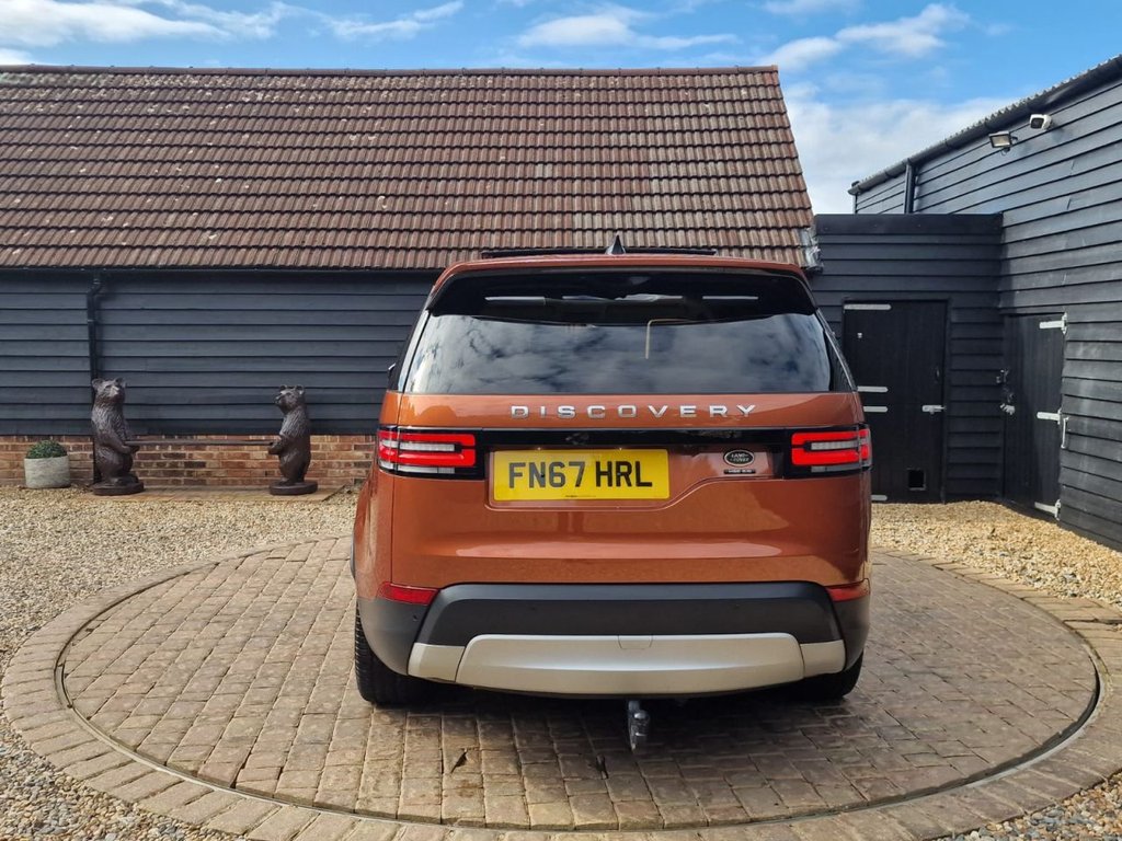 Used Land Rover Discovery 2017 for sale - 76098148: Photo 3