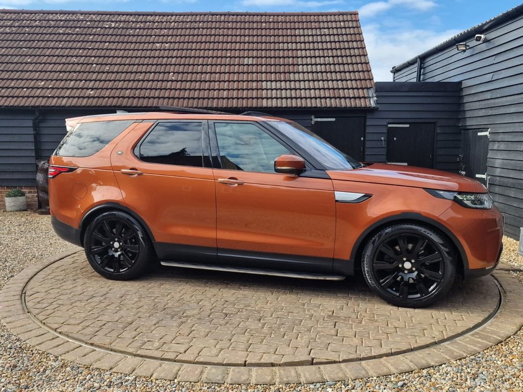 Used Land Rover Discovery 2017 for sale - 76098148: Photo 5