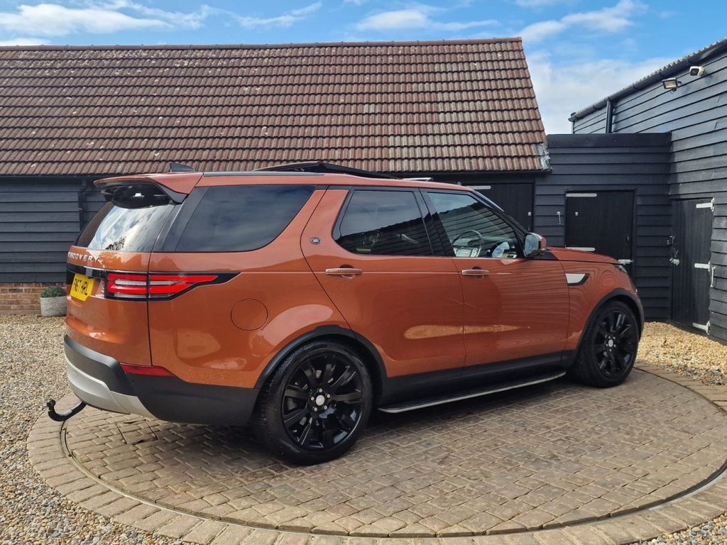 Used Land Rover Discovery 2017 for sale - 76098148: Photo 7