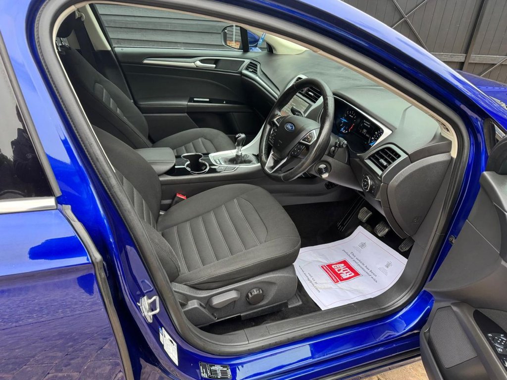 Used Ford Mondeo 2015 for sale - 77307399: Photo 9