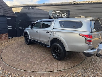 Used Mitsubishi L200 2015 for sale - 77239383: Photo