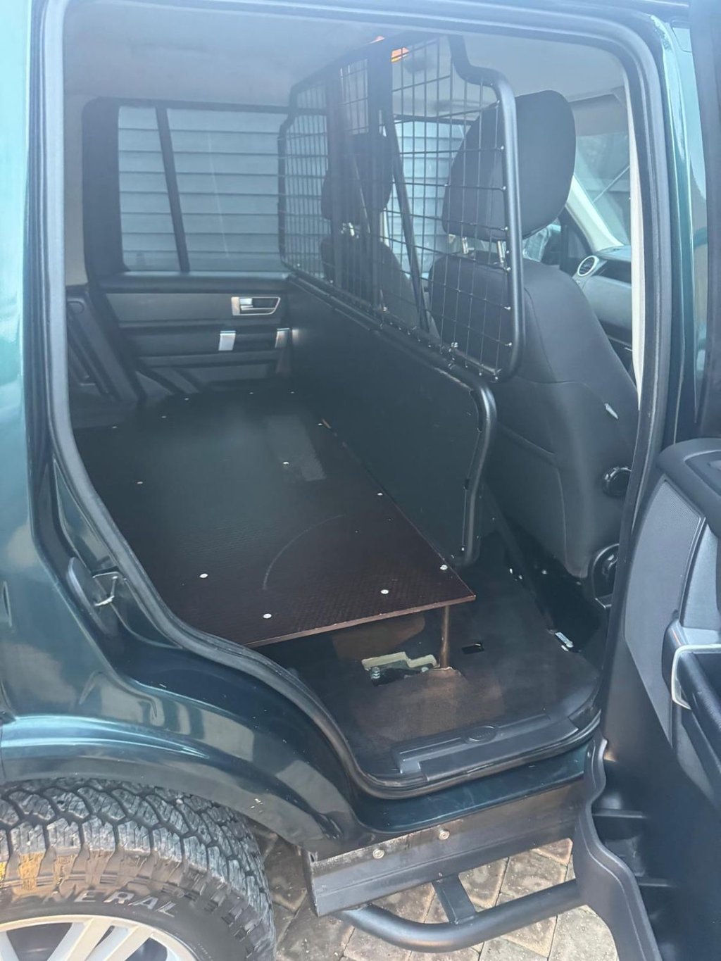 Used Land Rover Discovery 2013 for sale - 76486958: Photo 10