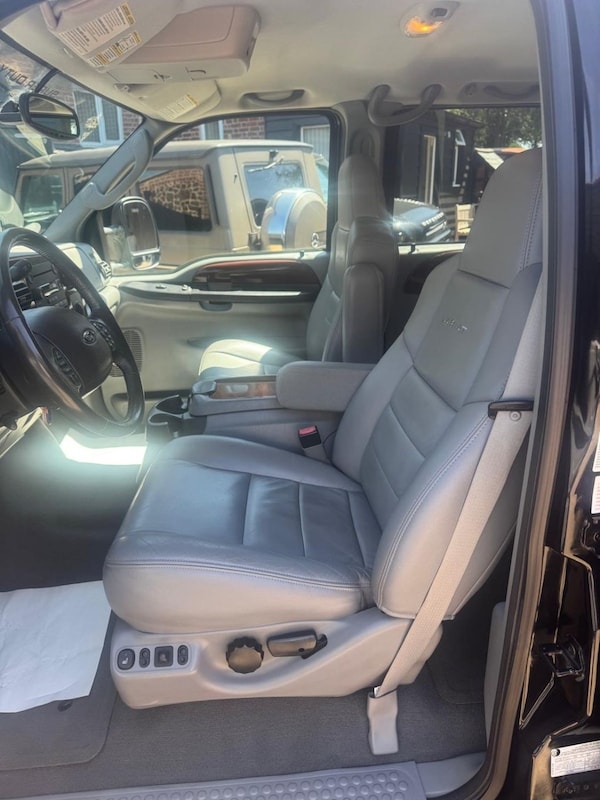 Used Ford F350 2005 for sale - 75221161: Photo 7