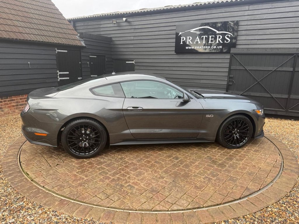 Used Ford Mustang 2017 for sale - 76923562: Photo 5