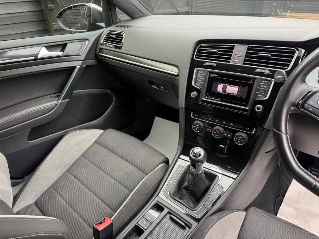 Used Volkswagen Golf 2015 for sale - 77239337: Photo 12
