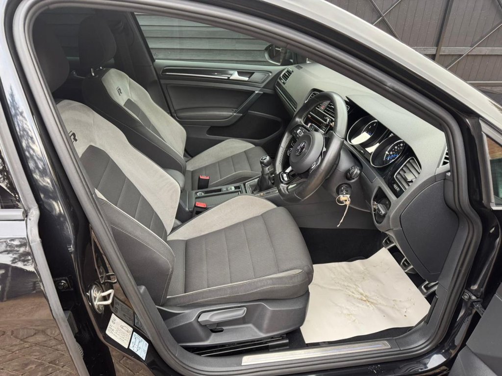 Used Volkswagen Golf 2015 for sale - 77239337: Photo 9