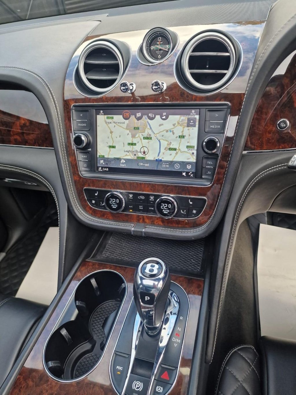 Used Bentley Bentayga 2016 for sale - 76173314: Photo 13