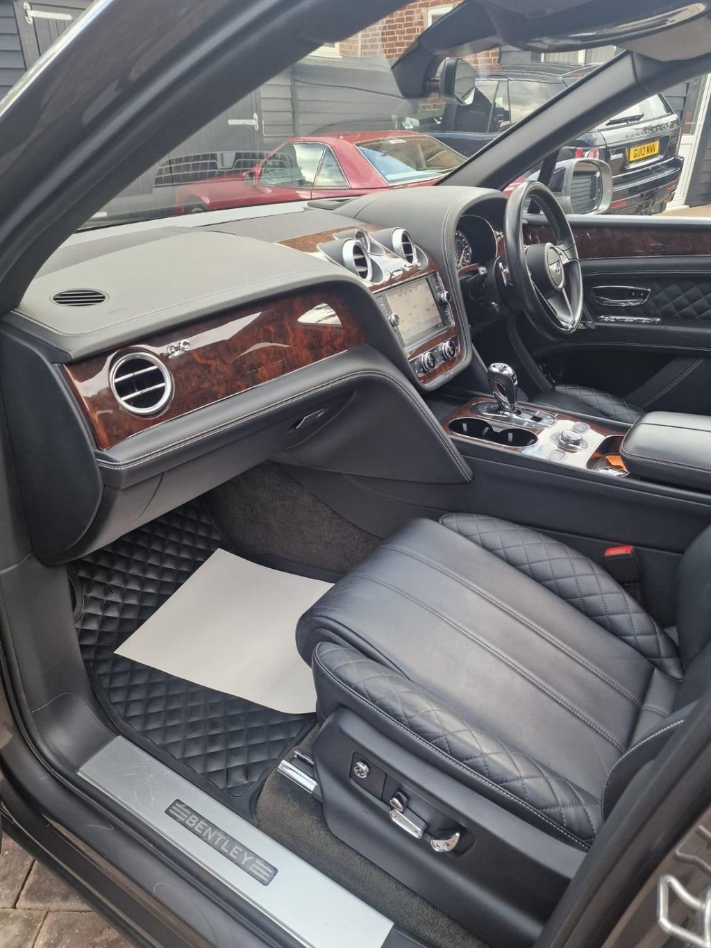 Used Bentley Bentayga 2016 for sale - 76173314: Photo 15