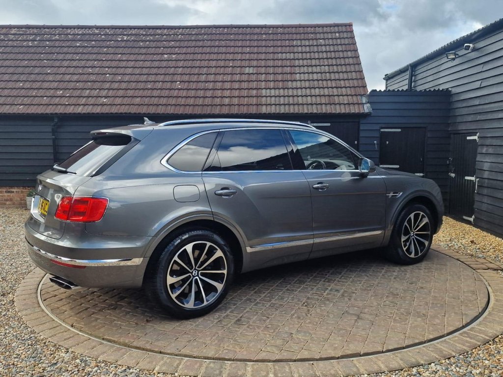 Used Bentley Bentayga 2016 for sale - 76173314: Photo 27