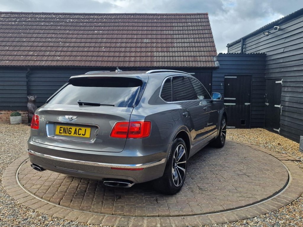 Used Bentley Bentayga 2016 for sale - 76173314: Photo 31