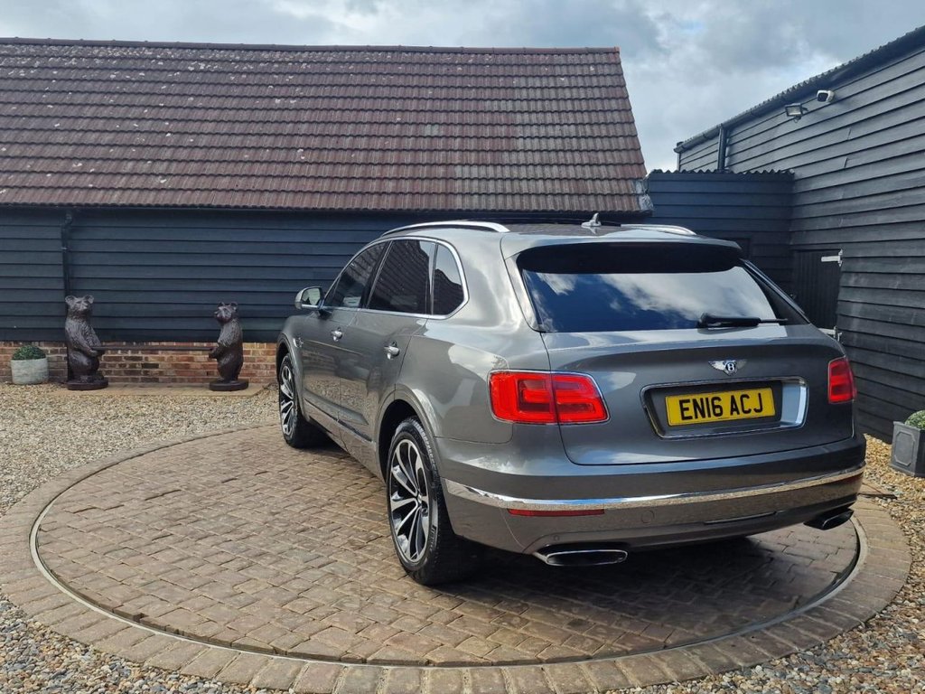 Used Bentley Bentayga 2016 for sale - 76173314: Photo 33