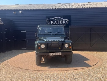 Used Land Rover Defender 2009 for sale - 79394579: Photo