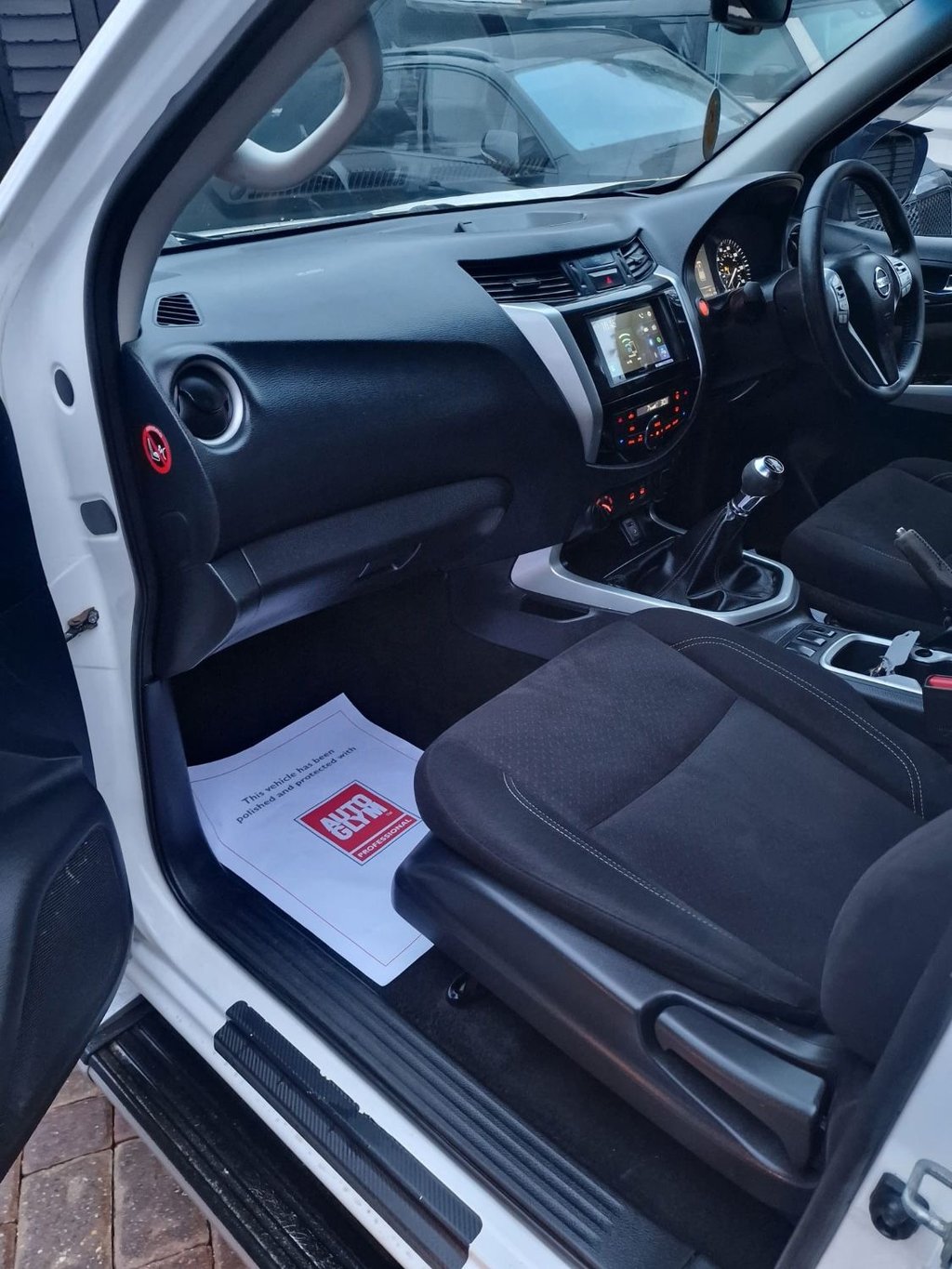 Used Nissan Navara 2016 for sale - 77470543: Photo 15