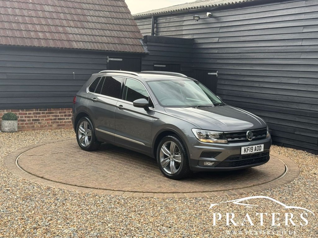 Used Volkswagen Tiguan 2019 for sale - 76173371: Photo 1