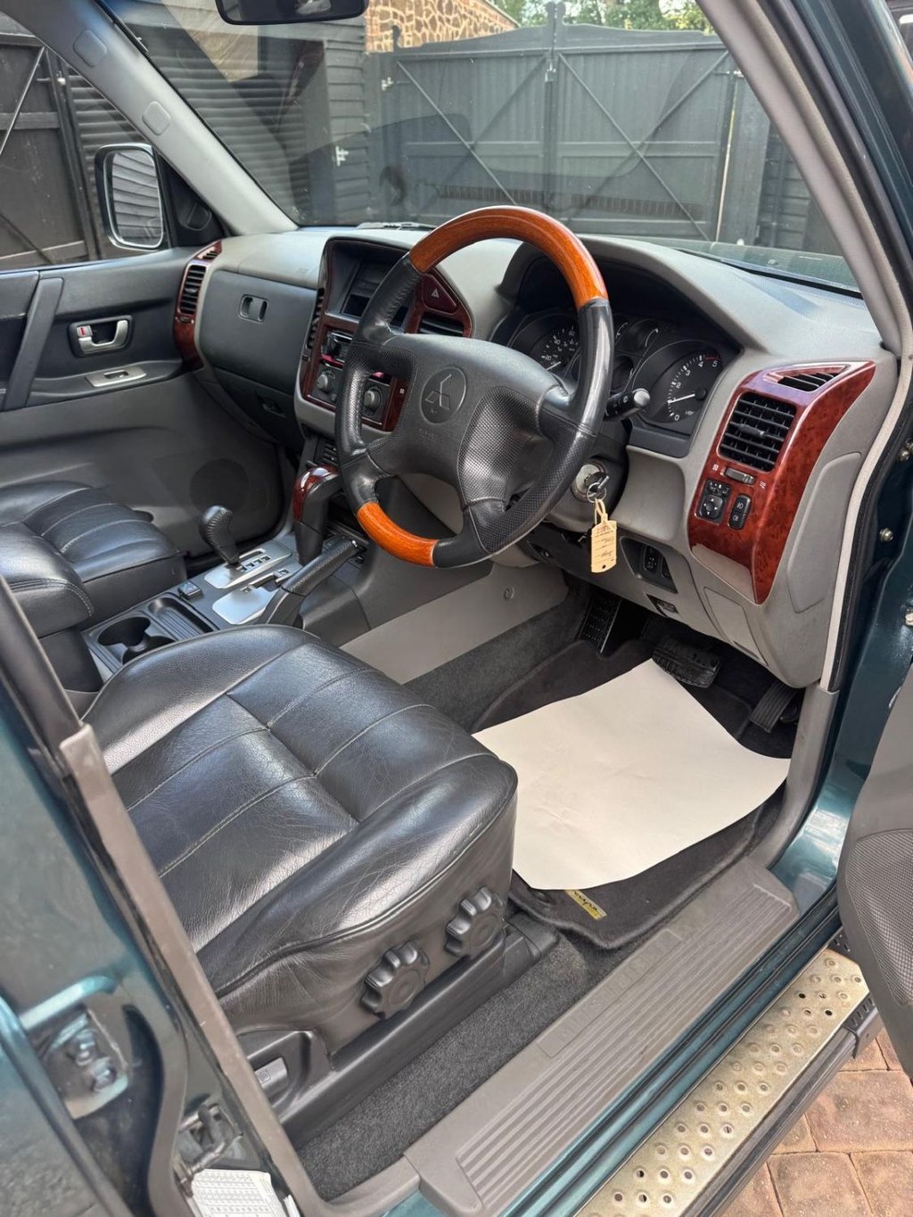 Used Mitsubishi Shogun 2003 for sale - 77485018: Photo 10