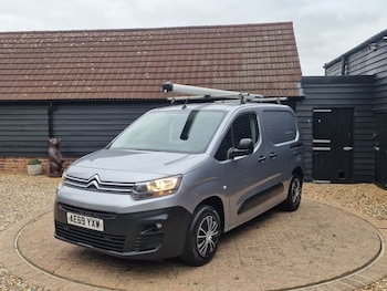 Used Citroen Berlingo 2019 for sale - 76266643: Photo 2