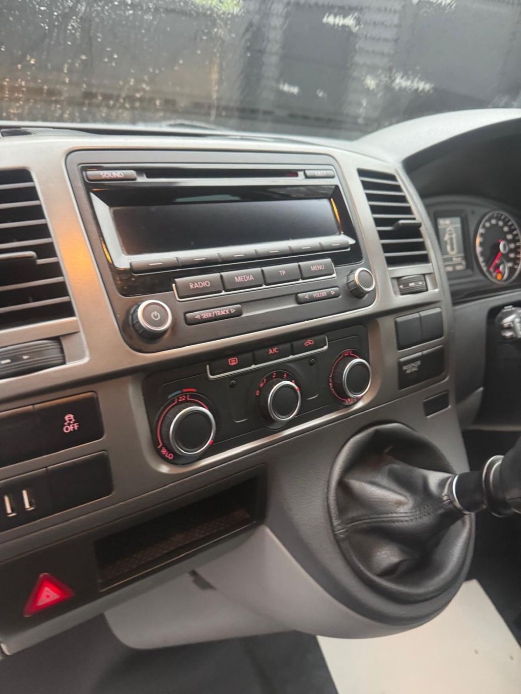 Used Volkswagen Transporter 2013 for sale - 76934698: Photo 13