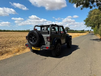 Used Jeep Wrangler 2020 for sale - 79632511: Photo