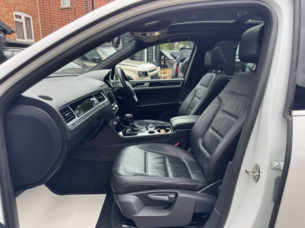 Used Volkswagen Touareg 2015 for sale - 78124356: Photo 12