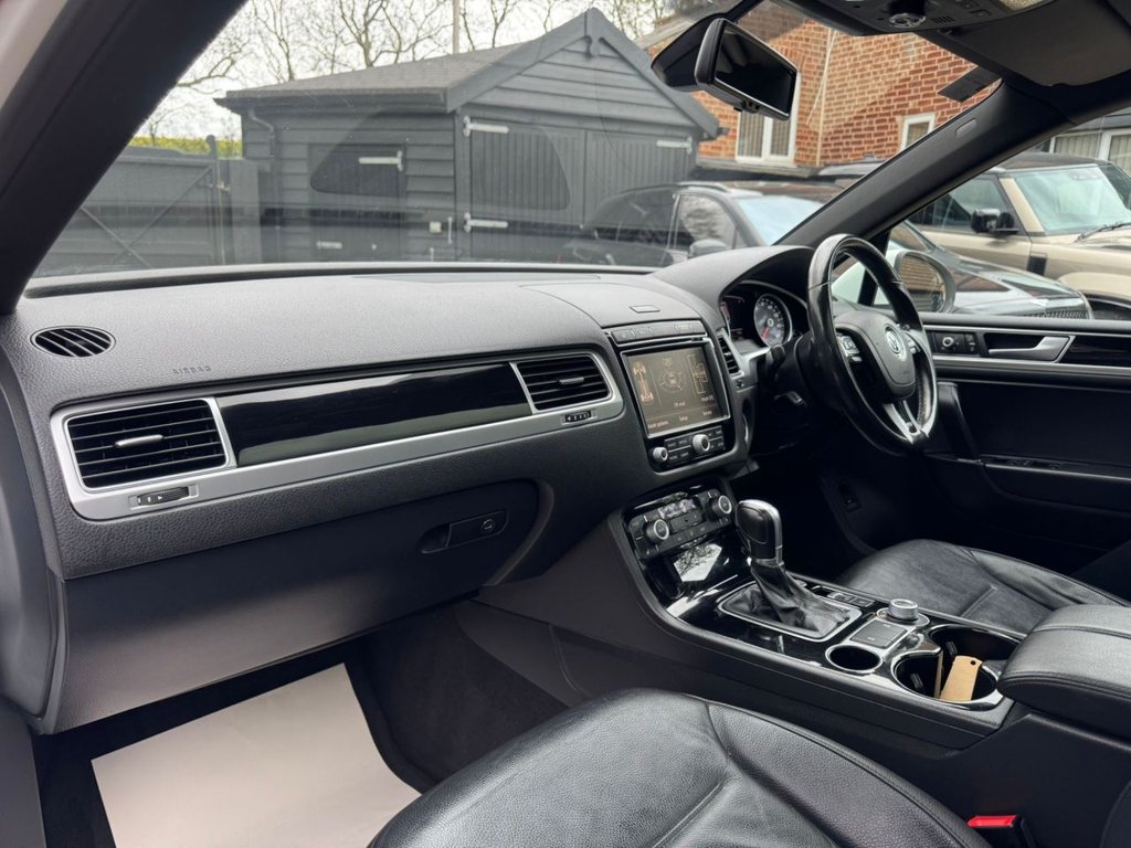 Used Volkswagen Touareg 2015 for sale - 78124356: Photo 13