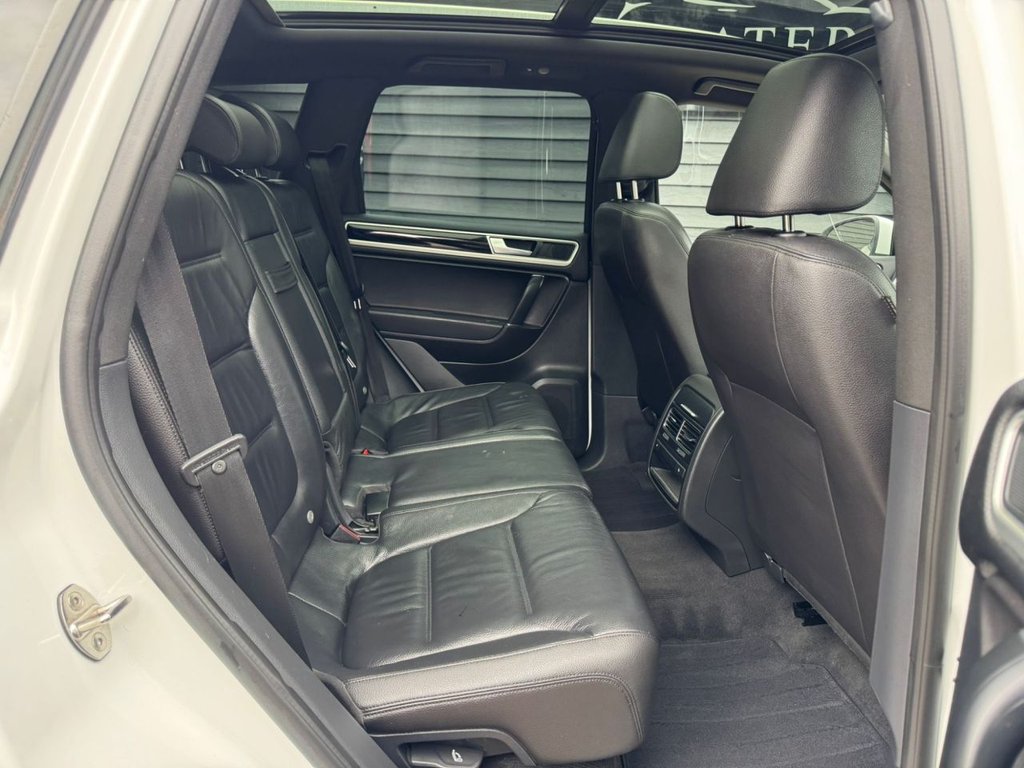 Used Volkswagen Touareg 2015 for sale - 78124356: Photo 15