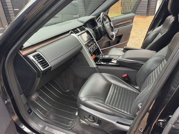 Used Land Rover Discovery 2018 for sale - 76261413: Photo 15