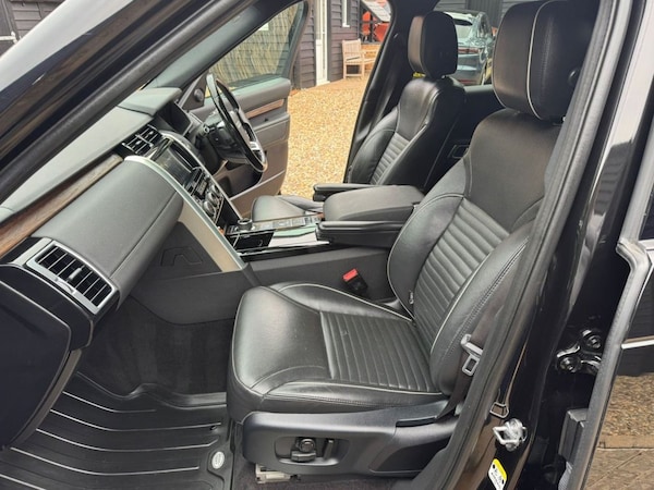 Used Land Rover Discovery 2018 for sale - 76261413: Photo 9