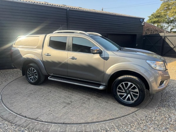 Used Nissan Navara 2017 for sale - 76080347: Photo 25