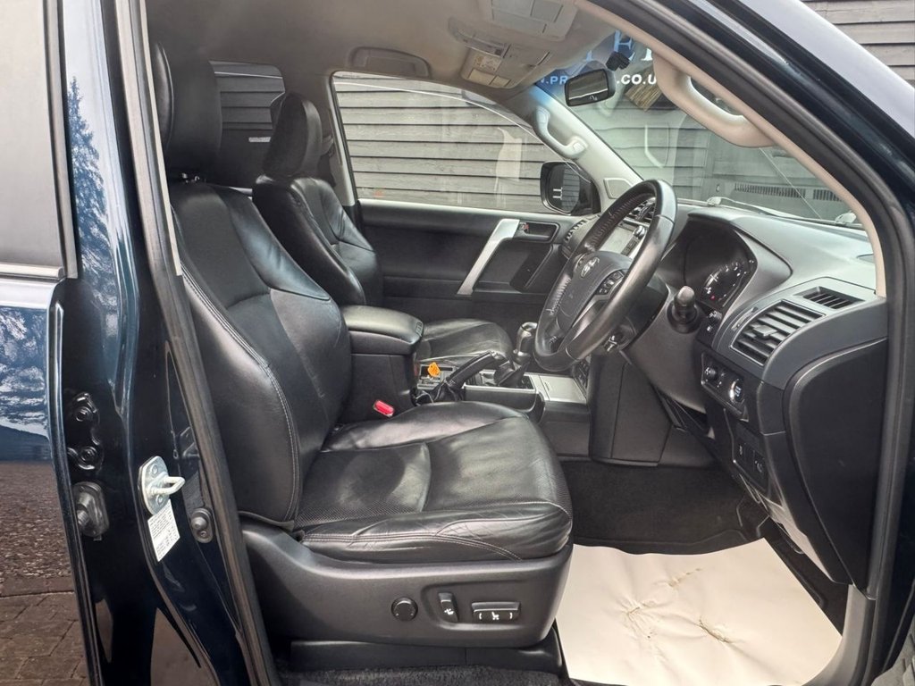 Used Toyota Land Cruiser 2020 for sale - 77307322: Photo 10