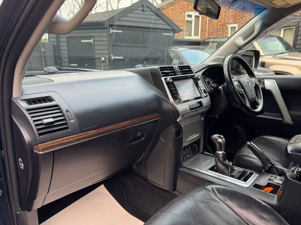 Used Toyota Land Cruiser 2020 for sale - 77307322: Photo 13