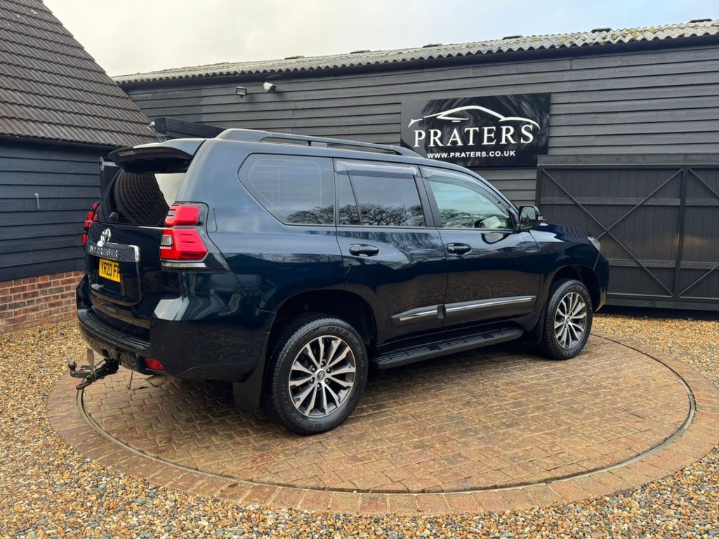 Used Toyota Land Cruiser 2020 for sale - 77307322: Photo 3