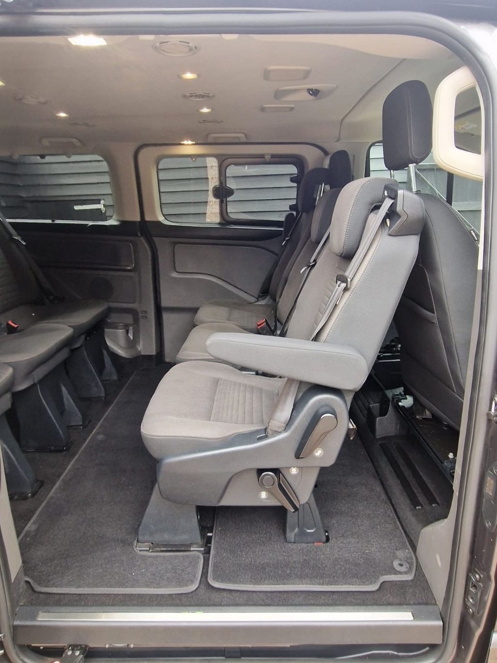 Used Ford Tourneo Custom 2020 for sale - 76266645: Photo 10
