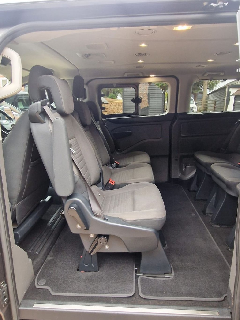 Used Ford Tourneo Custom 2020 for sale - 76266645: Photo 26