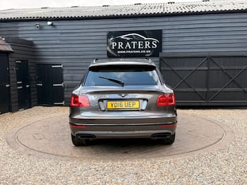 Used Bentley Bentayga 2016 for sale - 79666704: Photo