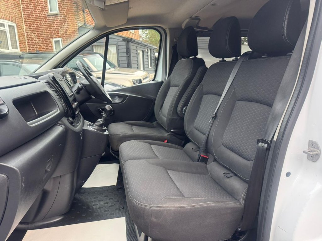 Used Vauxhall Vivaro 2017 for sale - 76962100: Photo 13