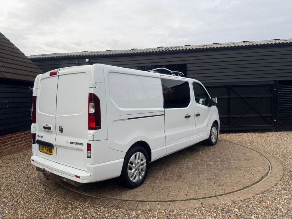 Used Vauxhall Vivaro 2017 for sale - 76962100: Photo 7