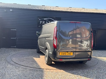 Used Ford Transit Custom 2016 for sale - 79394604: Photo