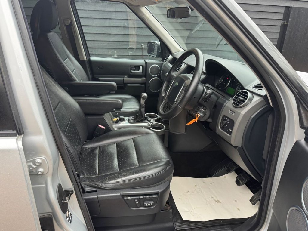 Used Land Rover Discovery 2004 for sale - 76848352: Photo 9