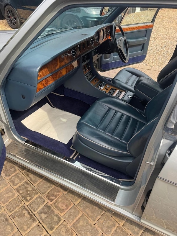 Used Bentley Turbo R 1987 for sale - 75527428: Photo 10