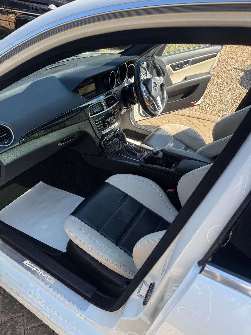 Used Mercedes-Benz C Class 2012 for sale - 76023817: Photo 10