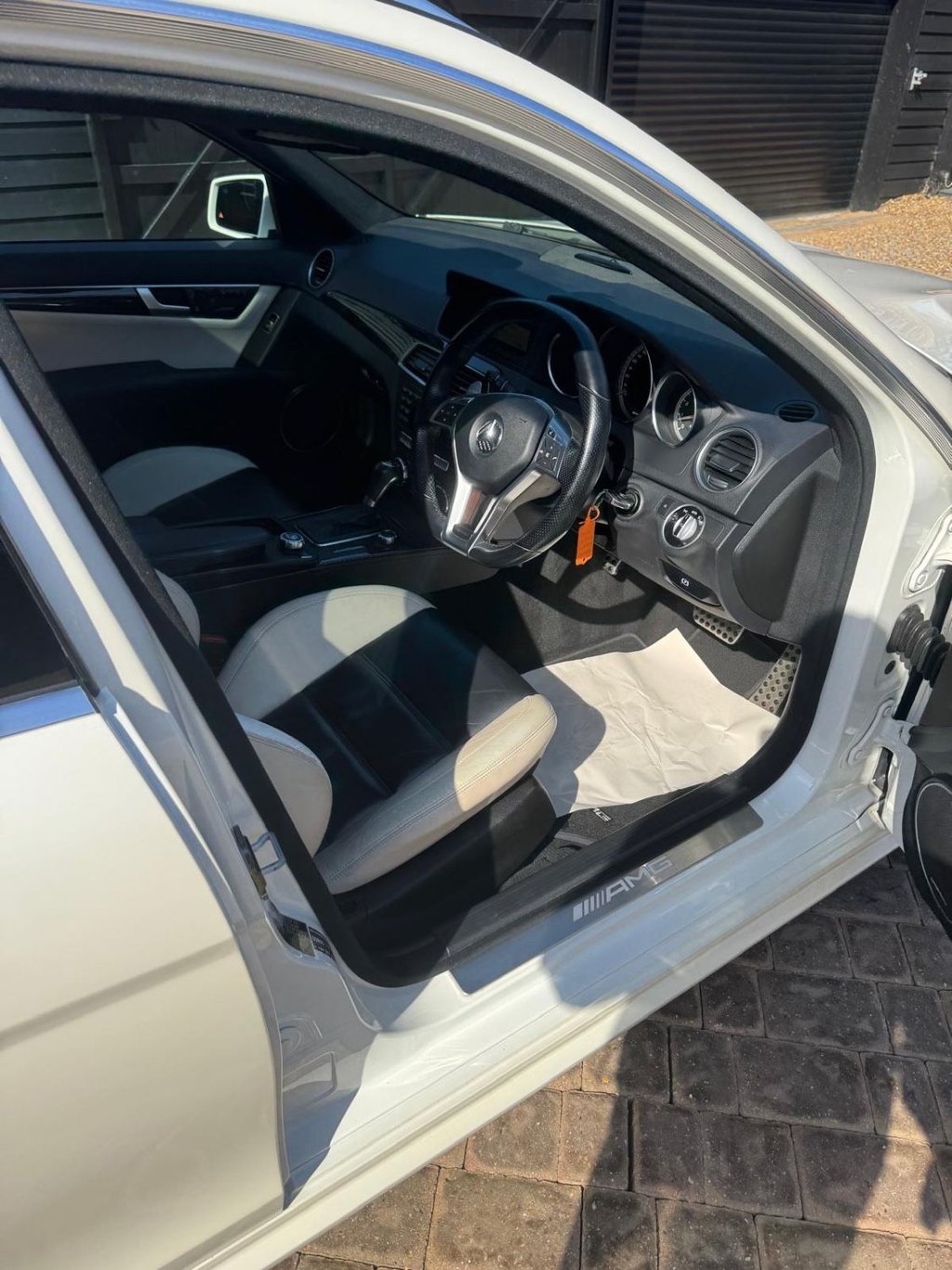 Used Mercedes-Benz C Class 2012 for sale - 76023817: Photo 9