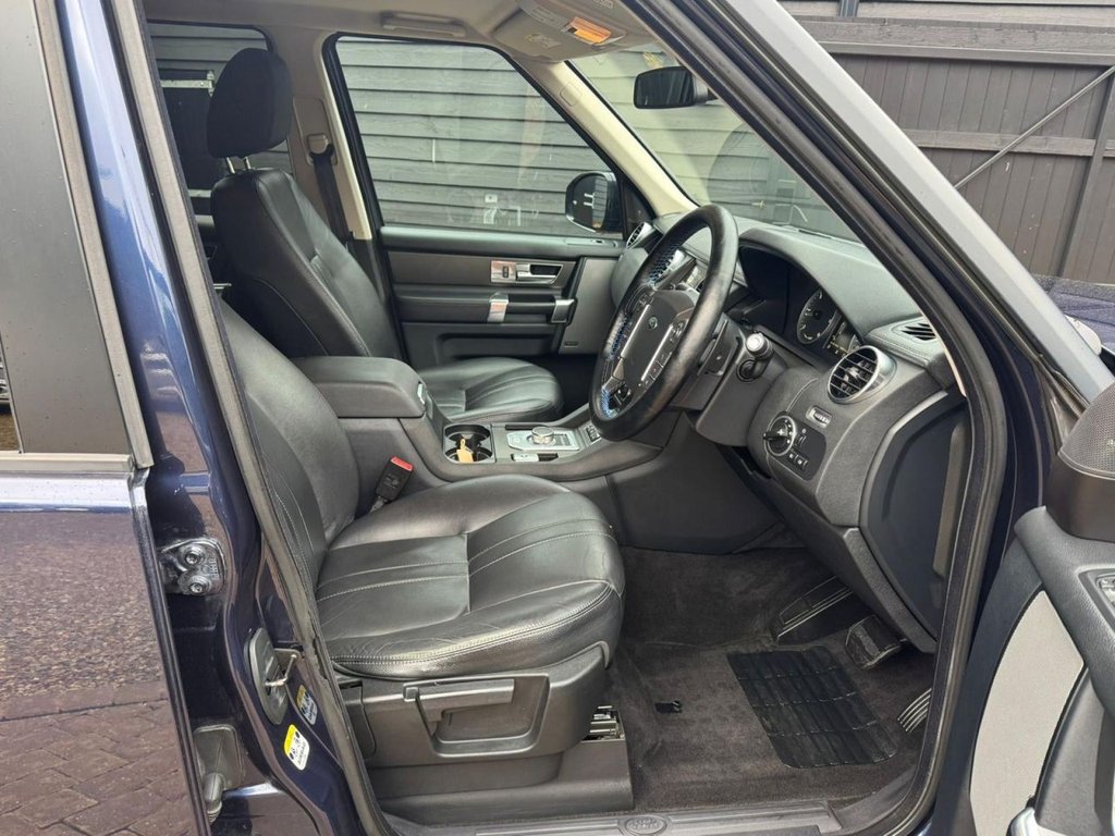 Used Land Rover Discovery 2014 for sale - 76855209: Photo 10