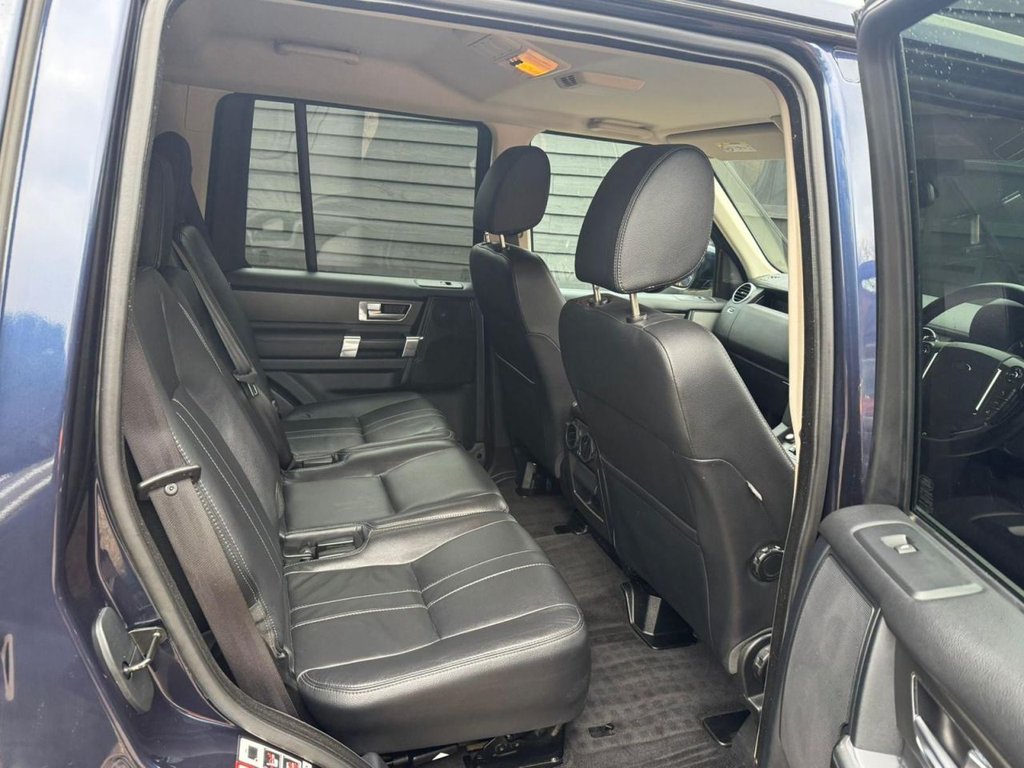 Used Land Rover Discovery 2014 for sale - 76855209: Photo 15